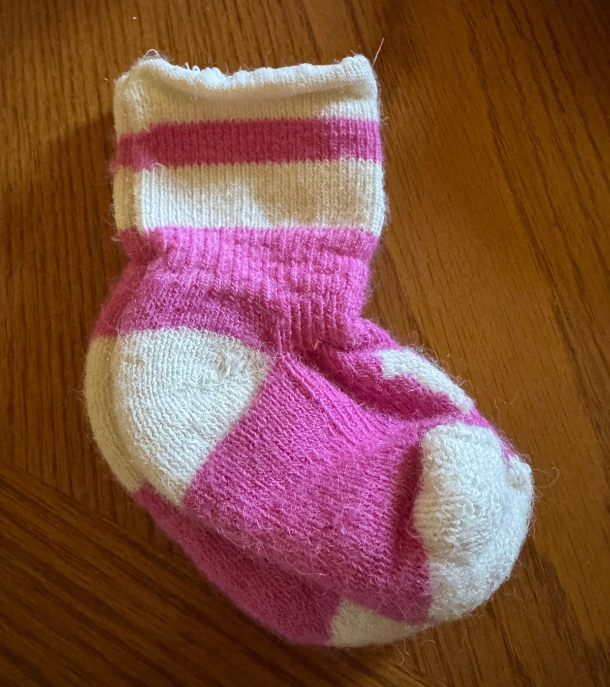 bas douceur traditionel pour bébé rose